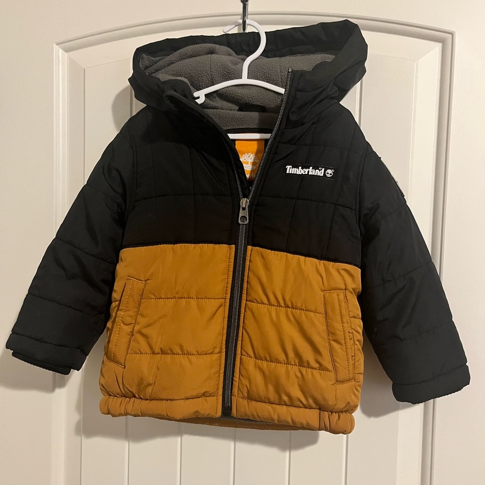Timberland Kids Puffer Jacket Black / Tan Lined Hooded Size 2T